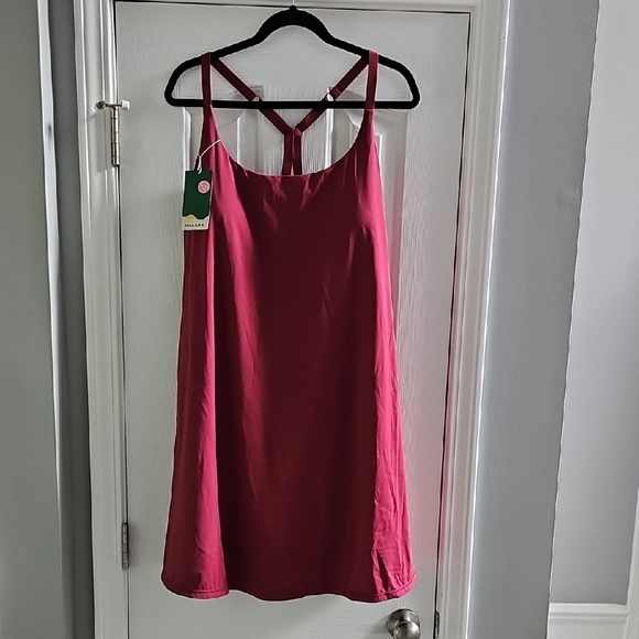 HALARA Dresses & Skirts - HALARA Burgundy Athletic Dress